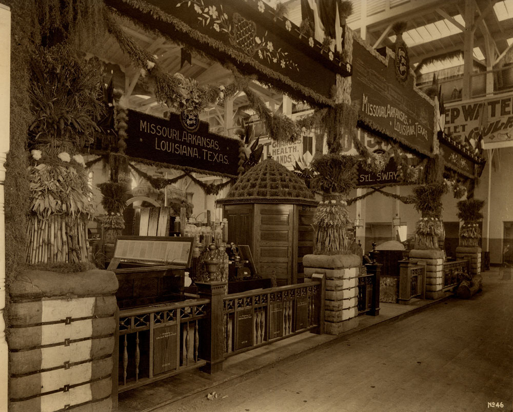 Missouri, Arkansas, Louisiana, Texas display. Interior of Agriculture Building.