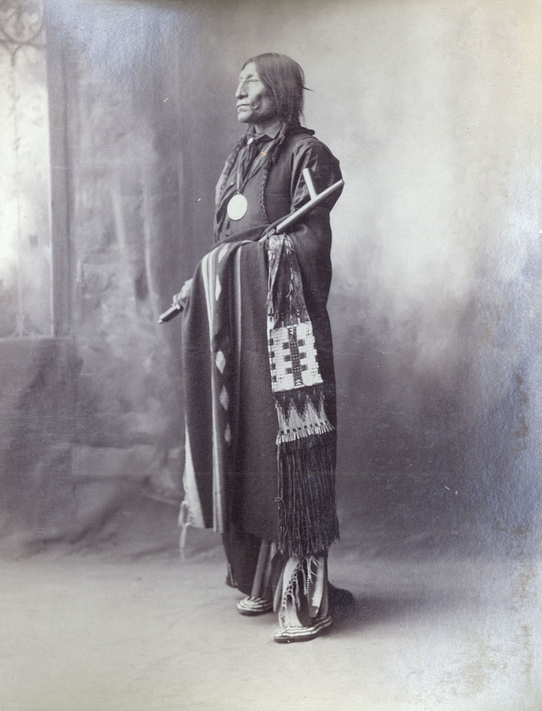 История ната. Cheyenne Chief Wolf Robe. Индеец Wolf Robe. Wolf Robe, Cheyenne. Cheyenne Tribe.